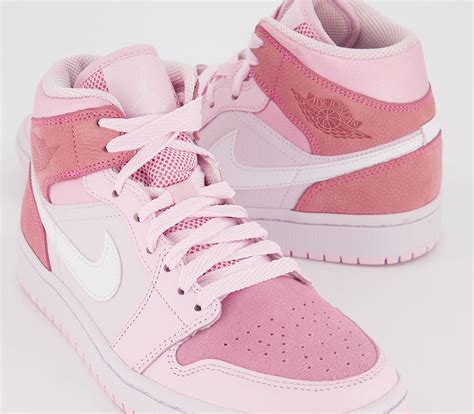 jordan 1 mid women's pink